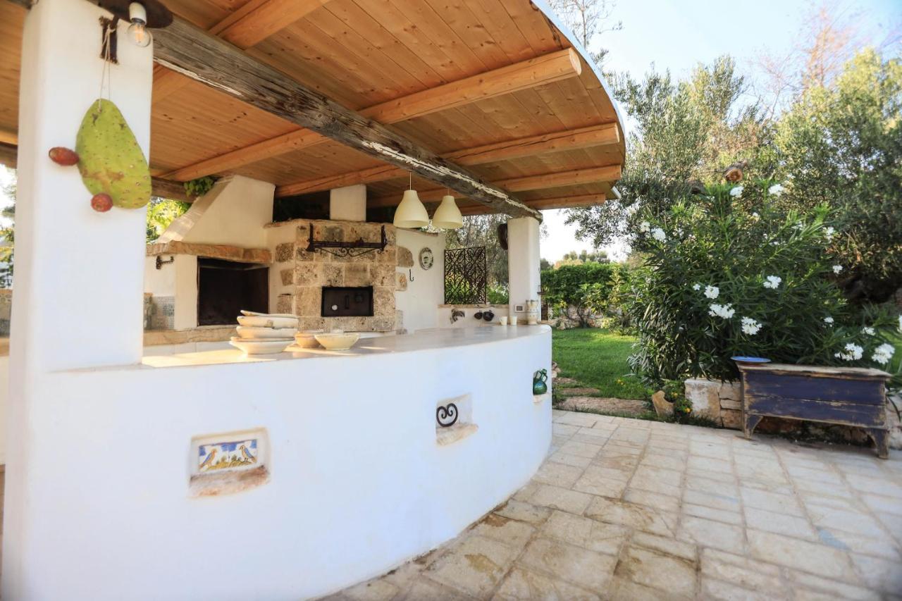 הוילה צ'לייה מספיקה Trulli Il Geco Sognante מראה חיצוני תמונה