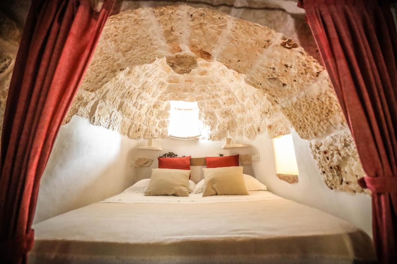 הוילה צ'לייה מספיקה Trulli Il Geco Sognante מראה חיצוני תמונה