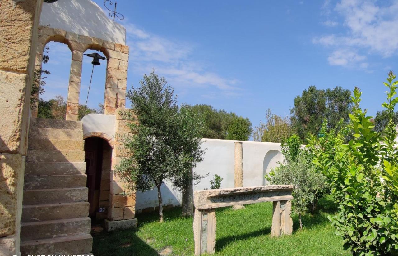 הוילה צ'לייה מספיקה Trulli Il Geco Sognante מראה חיצוני תמונה