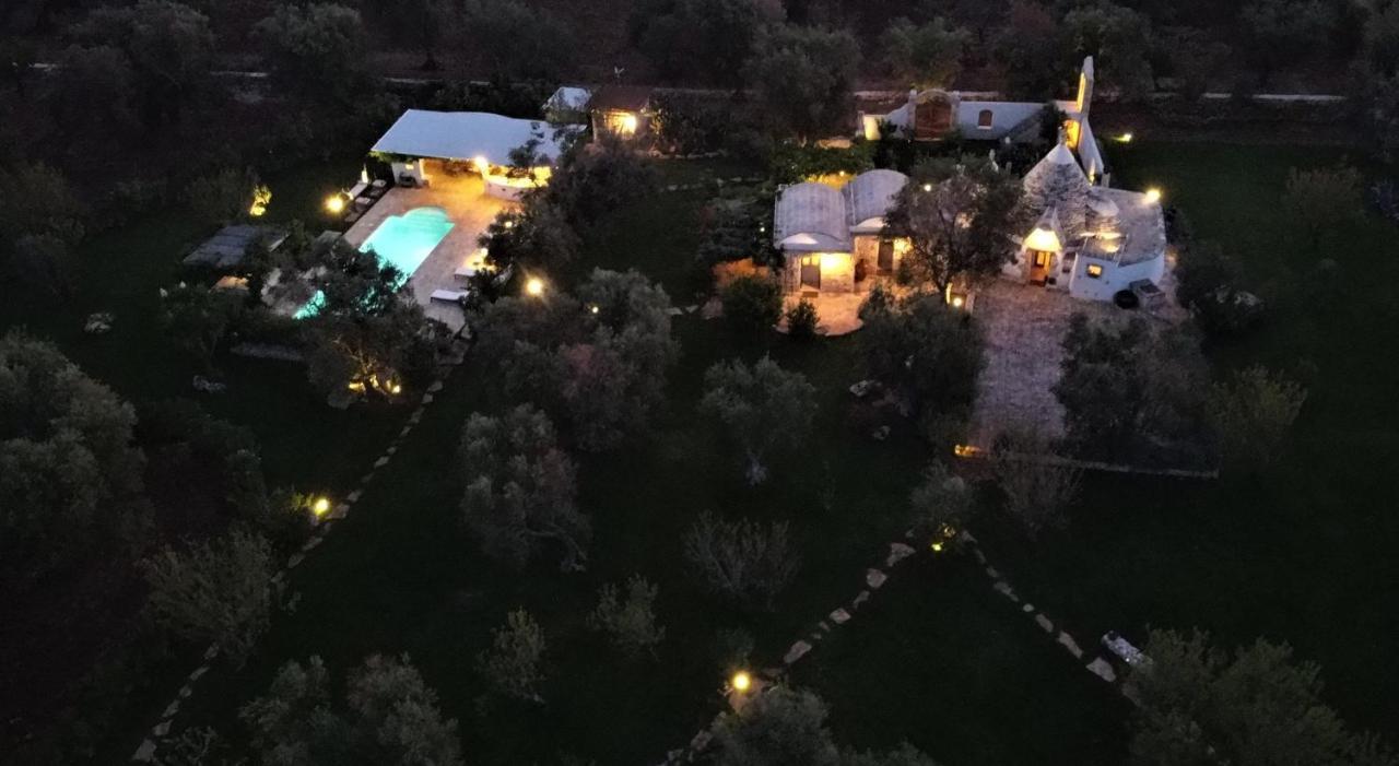 הוילה צ'לייה מספיקה Trulli Il Geco Sognante מראה חיצוני תמונה