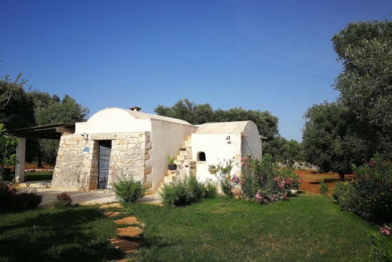 הוילה צ'לייה מספיקה Trulli Il Geco Sognante מראה חיצוני תמונה