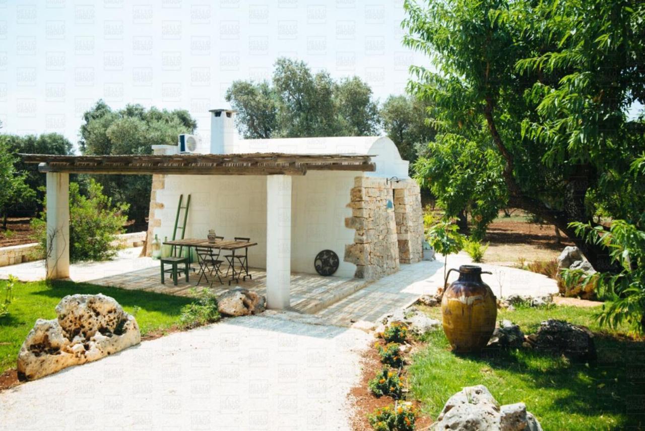 הוילה צ'לייה מספיקה Trulli Il Geco Sognante מראה חיצוני תמונה